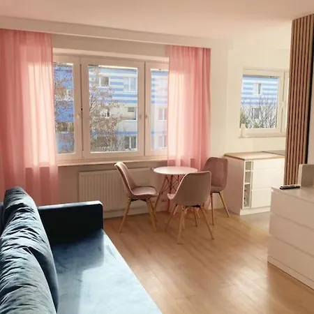 Cosy In Przymorze - 3 Min From Skm Station *